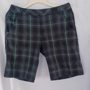 Fila | Men's Sport Golf Shorts Size 32, Gray, Black, Green Plaid